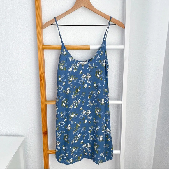 NEW Reformation Ventura Floral Print Mini Dress Avery Blue Multi - Picture 4 of 13